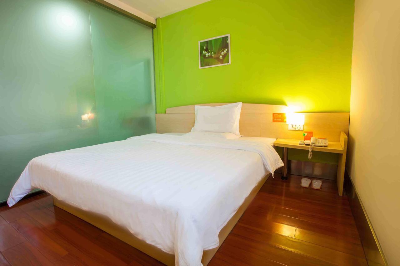 7Days Inn Dongguan Conference & Exhibition Center Habitación foto